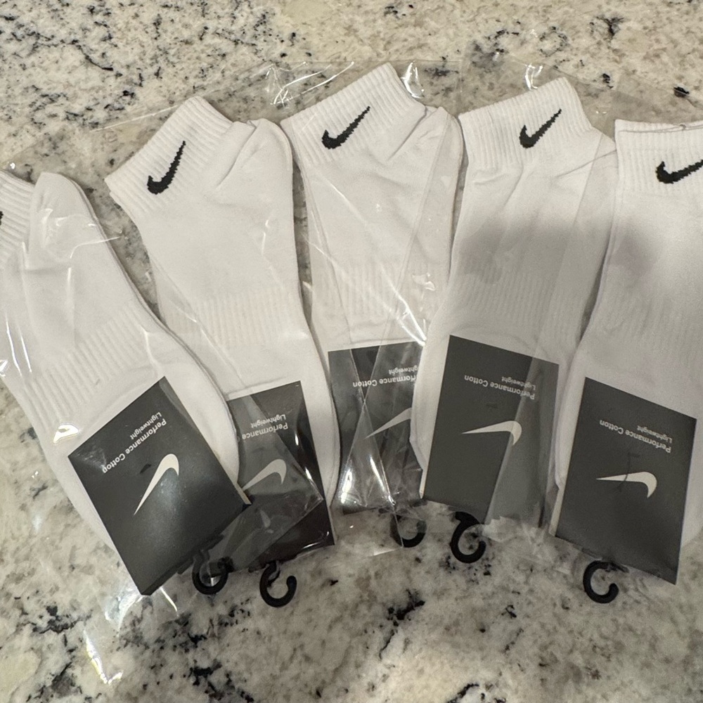 Nike White Crew Athletic Socks for Men